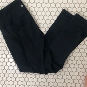 navy lululemon leggings